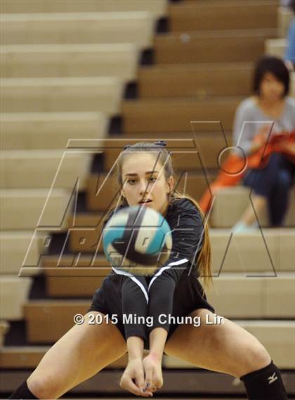 Thumbnail 3 in Citrus Valley @ Aliso Niguel photogallery.