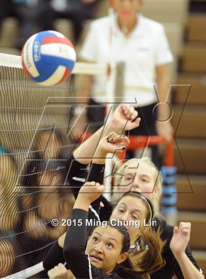 Thumbnail 3 in Citrus Valley @ Aliso Niguel photogallery.