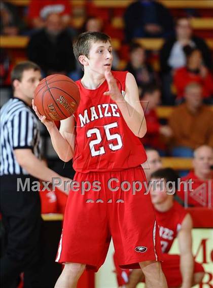 Thumbnail 3 in Maize vs. McPherson photogallery.