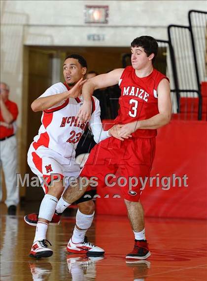 Thumbnail 2 in Maize vs. McPherson photogallery.