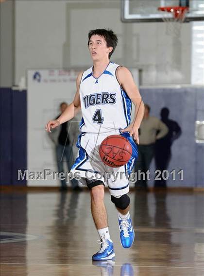 Thumbnail 2 in Capital Christian vs. Analy (St. Hope Classic) photogallery.