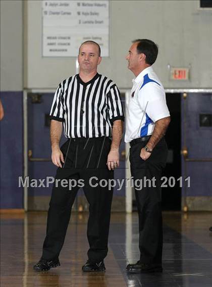 Thumbnail 1 in Capital Christian vs. Analy (St. Hope Classic) photogallery.