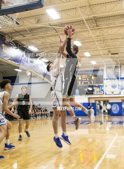 Thumbnail 2 in Archbishop McNicholas @ Covington Catholic photogallery.