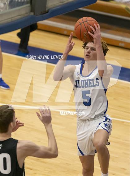 Thumbnail 3 in Archbishop McNicholas @ Covington Catholic photogallery.