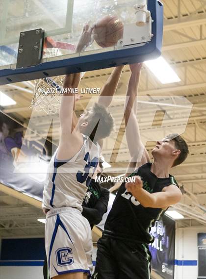 Thumbnail 3 in Archbishop McNicholas @ Covington Catholic photogallery.