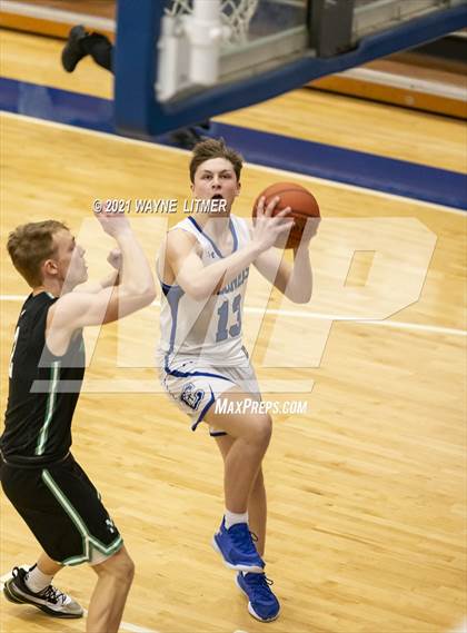 Thumbnail 2 in Archbishop McNicholas @ Covington Catholic photogallery.
