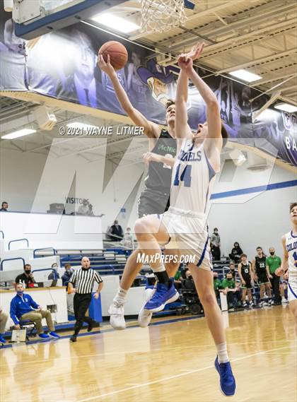 Thumbnail 1 in Archbishop McNicholas @ Covington Catholic photogallery.