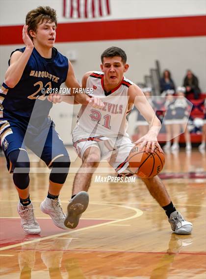 Thumbnail 3 in Marquette vs Hall (Colmone Classic) photogallery.