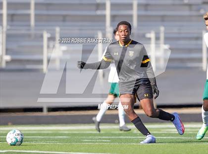 Thumbnail 1 in Longview vs. Forney (Forney Kickoff Tournament) photogallery.