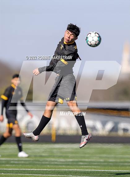 Thumbnail 3 in Longview vs. Forney (Forney Kickoff Tournament) photogallery.