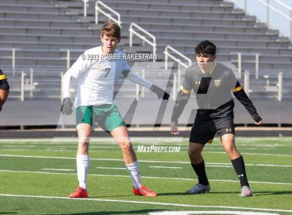 Thumbnail 3 in Longview vs. Forney (Forney Kickoff Tournament) photogallery.