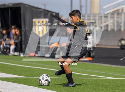 Thumbnail 2 in Longview vs. Forney (Forney Kickoff Tournament) photogallery.