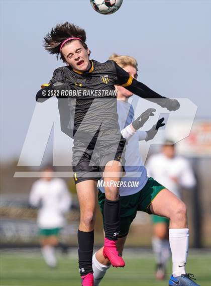 Thumbnail 3 in Longview vs. Forney (Forney Kickoff Tournament) photogallery.