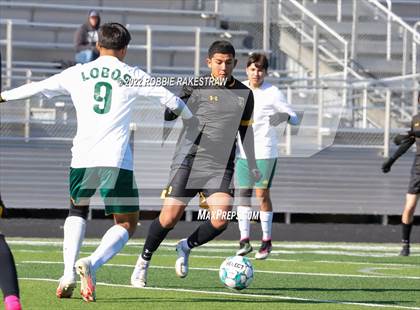 Thumbnail 2 in Longview vs. Forney (Forney Kickoff Tournament) photogallery.