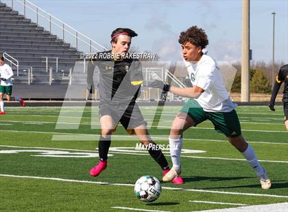 Thumbnail 2 in Longview vs. Forney (Forney Kickoff Tournament) photogallery.