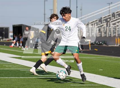 Thumbnail 2 in Longview vs. Forney (Forney Kickoff Tournament) photogallery.