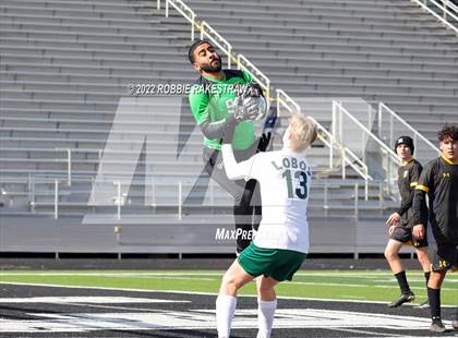 Thumbnail 3 in Longview vs. Forney (Forney Kickoff Tournament) photogallery.