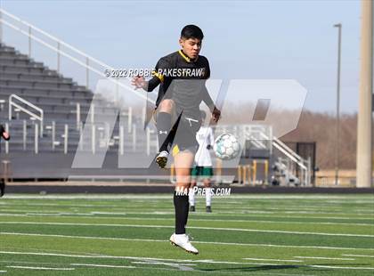 Thumbnail 2 in Longview vs. Forney (Forney Kickoff Tournament) photogallery.