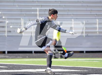 Thumbnail 2 in Longview vs. Forney (Forney Kickoff Tournament) photogallery.