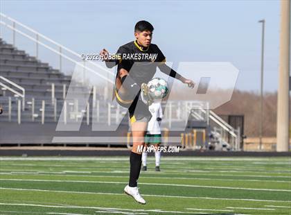 Thumbnail 1 in Longview vs. Forney (Forney Kickoff Tournament) photogallery.