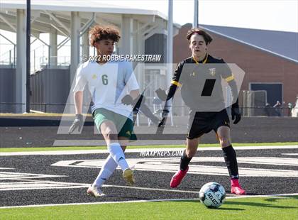 Thumbnail 3 in Longview vs. Forney (Forney Kickoff Tournament) photogallery.