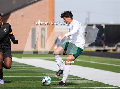 Thumbnail 3 in Longview vs. Forney (Forney Kickoff Tournament) photogallery.