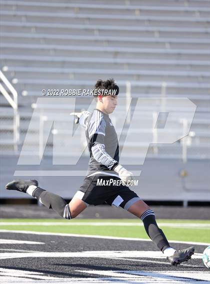 Thumbnail 1 in Longview vs. Forney (Forney Kickoff Tournament) photogallery.