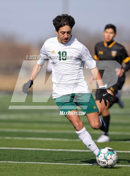 Thumbnail 2 in Longview vs. Forney (Forney Kickoff Tournament) photogallery.