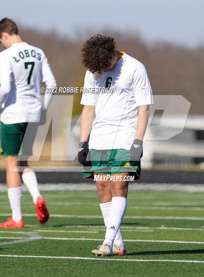 Thumbnail 2 in Longview vs. Forney (Forney Kickoff Tournament) photogallery.