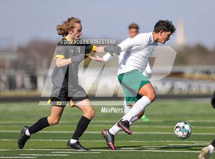 Thumbnail 3 in Longview vs. Forney (Forney Kickoff Tournament) photogallery.
