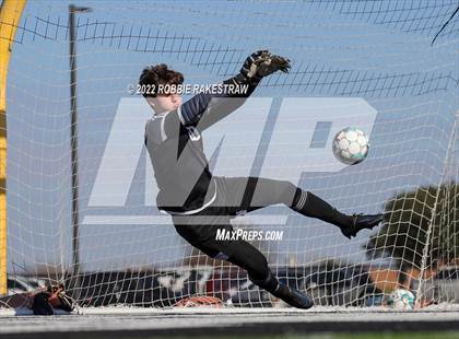 Thumbnail 1 in Longview vs. Forney (Forney Kickoff Tournament) photogallery.
