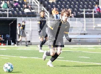 Thumbnail 1 in Longview vs. Forney (Forney Kickoff Tournament) photogallery.
