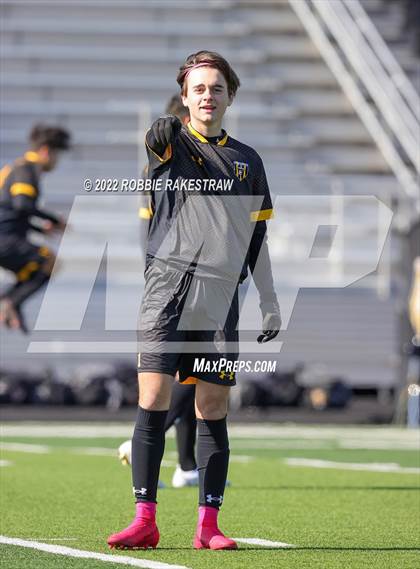 Thumbnail 3 in Longview vs. Forney (Forney Kickoff Tournament) photogallery.