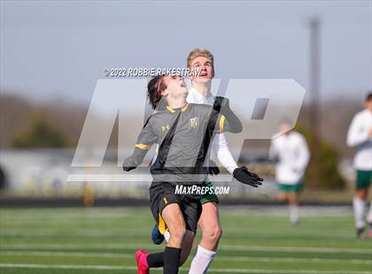 Thumbnail 3 in Longview vs. Forney (Forney Kickoff Tournament) photogallery.