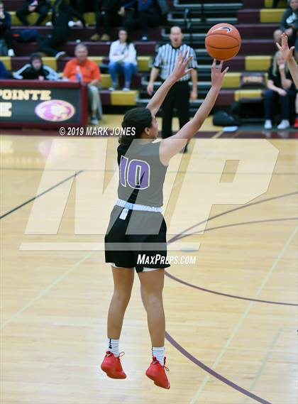Thumbnail 3 in Hamilton Heights Christian Academy vs. Lincoln Prep (Hamilton, Ontario) - (Nike Tournament of Champions) photogallery.
