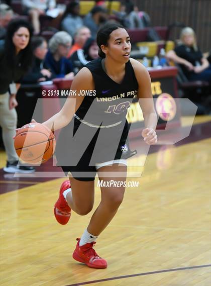 Thumbnail 1 in Hamilton Heights Christian Academy vs. Lincoln Prep (Hamilton, Ontario) - (Nike Tournament of Champions) photogallery.