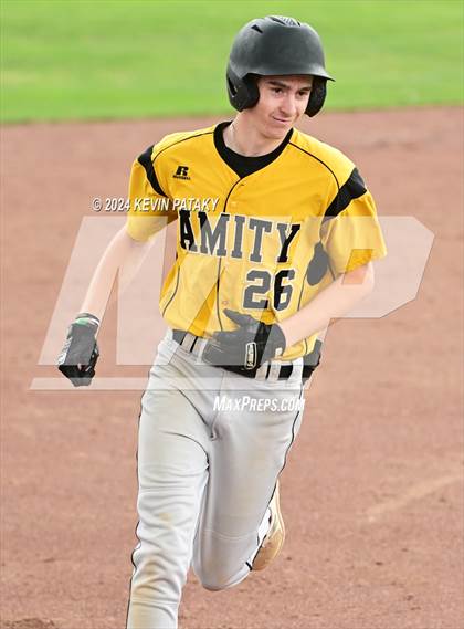 Thumbnail 2 in Staples vs. Amity Regional (CIAC Class LL Final) photogallery.