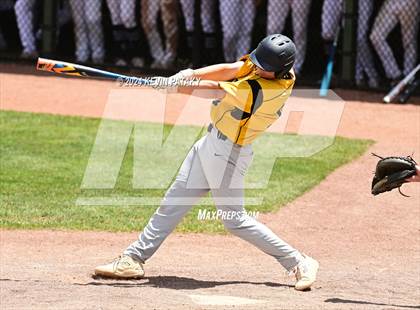Thumbnail 1 in Staples vs. Amity Regional (CIAC Class LL Final) photogallery.