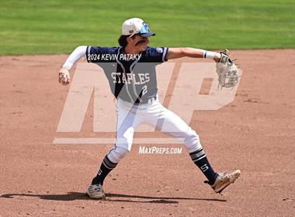 Thumbnail 2 in Staples vs. Amity Regional (CIAC Class LL Final) photogallery.