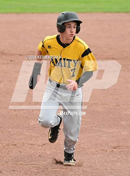 Thumbnail 2 in Staples vs. Amity Regional (CIAC Class LL Final) photogallery.