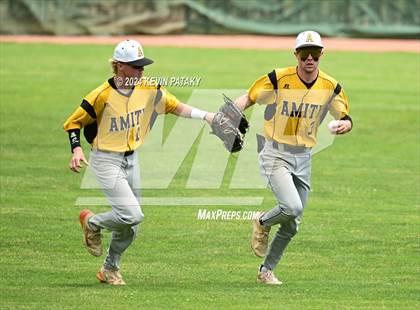 Thumbnail 1 in Staples vs. Amity Regional (CIAC Class LL Final) photogallery.