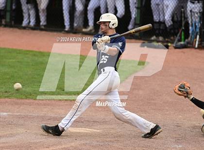Thumbnail 2 in Staples vs. Amity Regional (CIAC Class LL Final) photogallery.