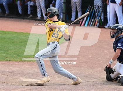 Thumbnail 1 in Staples vs. Amity Regional (CIAC Class LL Final) photogallery.