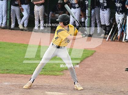 Thumbnail 2 in Staples vs. Amity Regional (CIAC Class LL Final) photogallery.