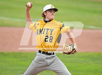 Thumbnail 3 in Staples vs. Amity Regional (CIAC Class LL Final) photogallery.