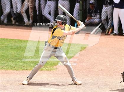 Thumbnail 2 in Staples vs. Amity Regional (CIAC Class LL Final) photogallery.