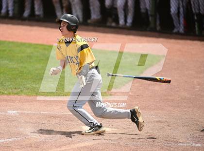 Thumbnail 2 in Staples vs. Amity Regional (CIAC Class LL Final) photogallery.