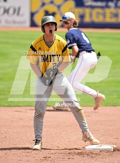 Thumbnail 2 in Staples vs. Amity Regional (CIAC Class LL Final) photogallery.