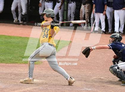 Thumbnail 2 in Staples vs. Amity Regional (CIAC Class LL Final) photogallery.