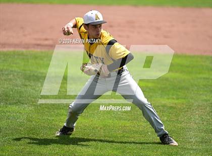 Thumbnail 3 in Staples vs. Amity Regional (CIAC Class LL Final) photogallery.